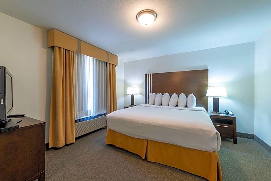 Ramada Limited Golden