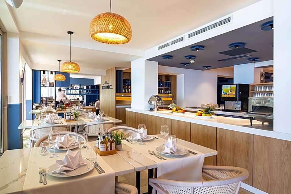 Poseidon The Beach Hotel