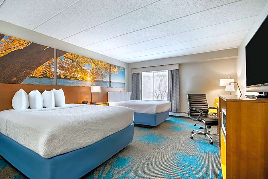 Days Inn by Wyndham International Falls