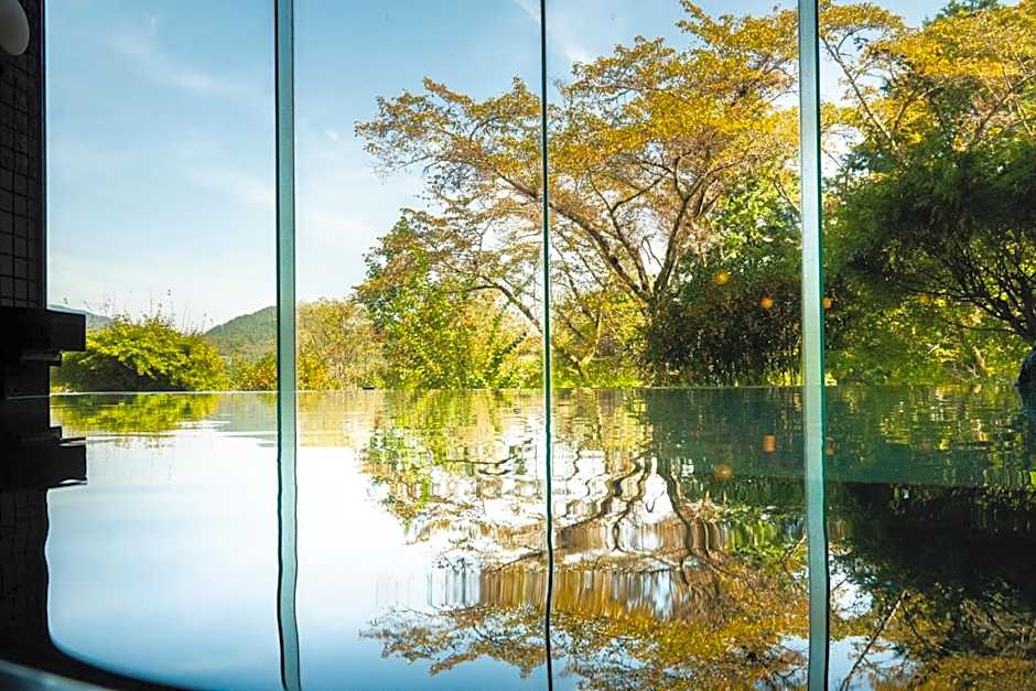 Enakyo Onsen Hotel Yuzuriha