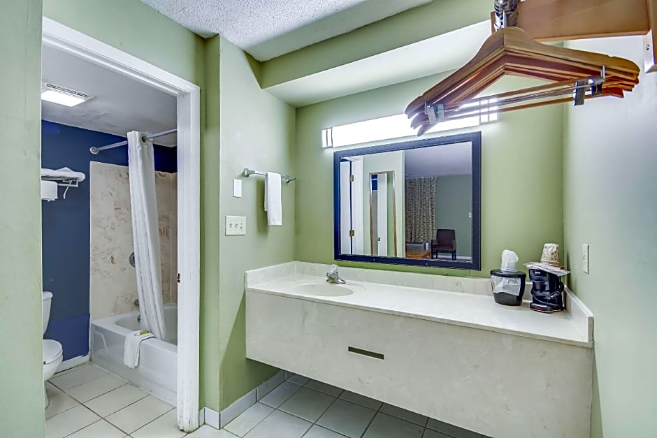 Knights Inn Berea
