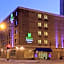 Holiday Inn Express Hotel And Suites Minneapolis Downtown