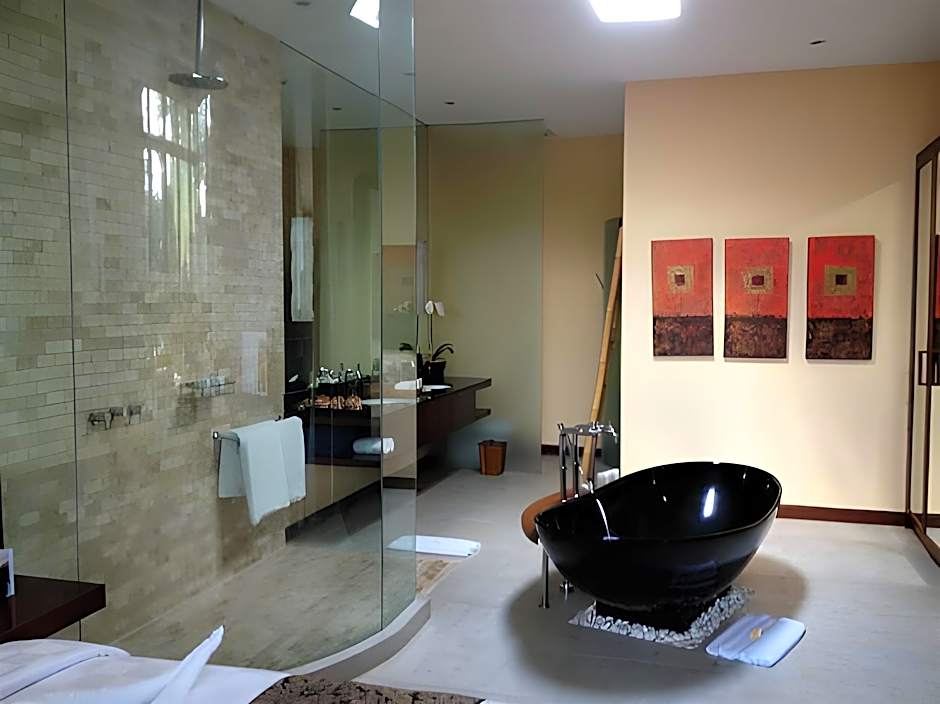 The Elysian Boutique Villa Hotel