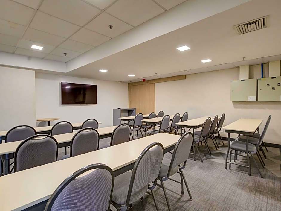 ibis Rio de Janeiro Nova America