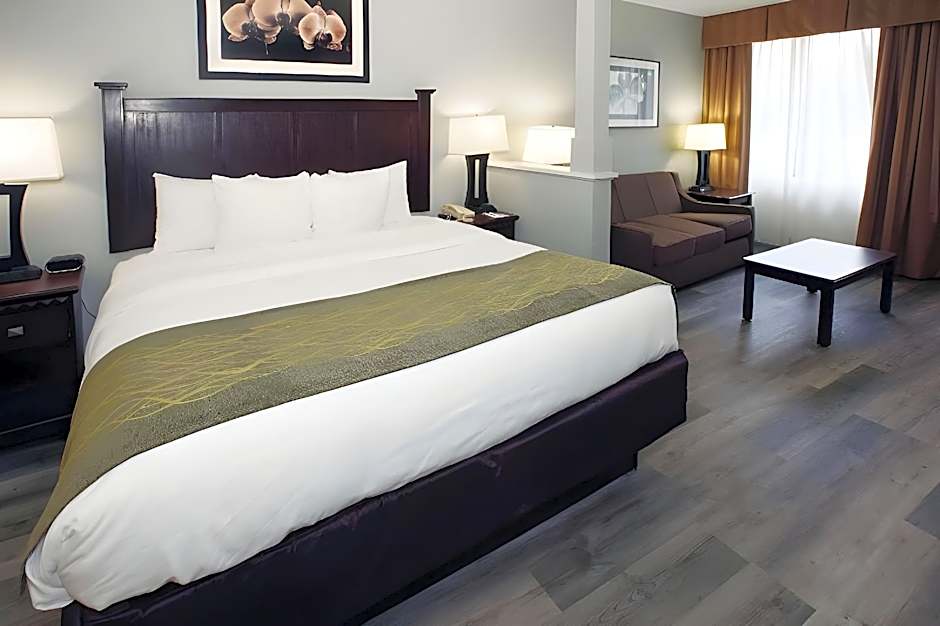 Best Western Paramus Hotel & Suites
