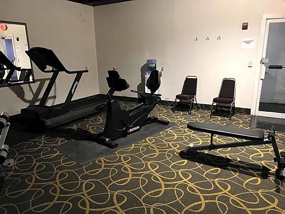 Baymont by Wyndham Delavan Near Lake Geneva