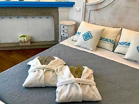 Palmasera Charming Rooms