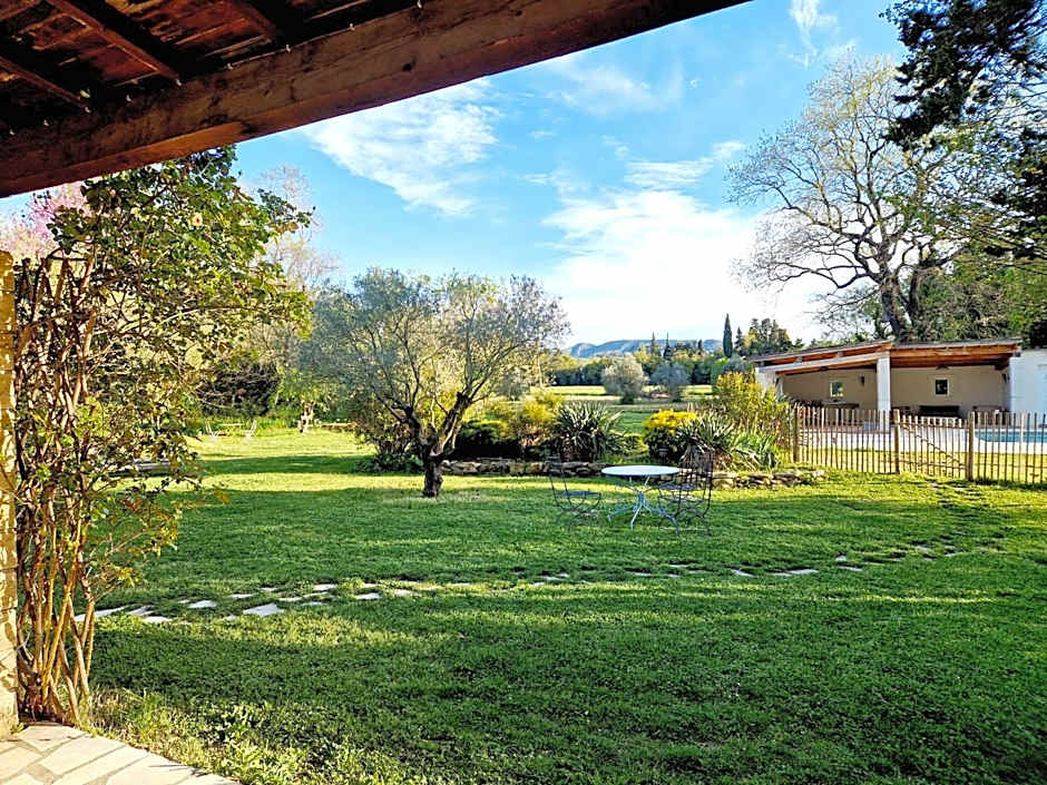 Mas du Rollier Chambres d'hôtes