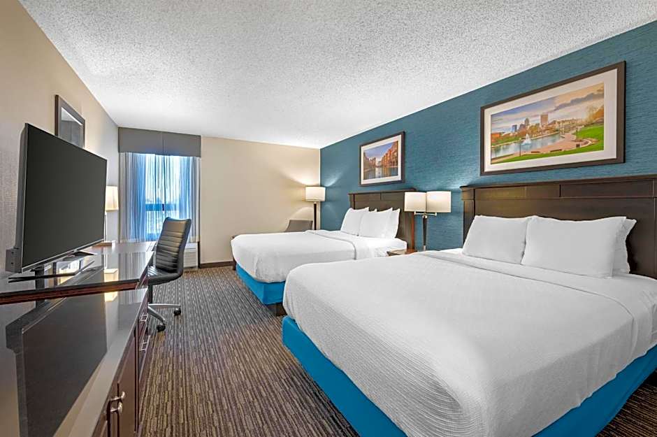 Best Western Plus Indianapolis North at Pyramids