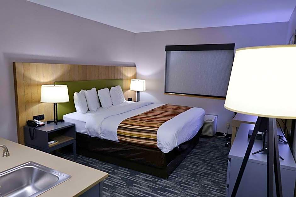 Country Inn & Suites by Radisson, Sparta, WI