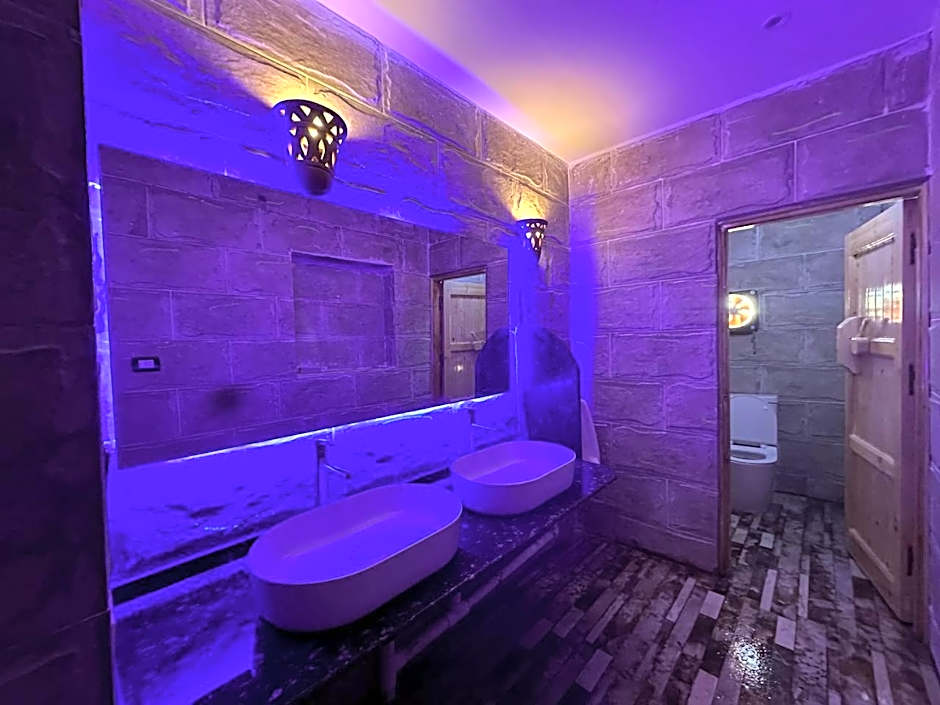 ACHERTOD Nubian House