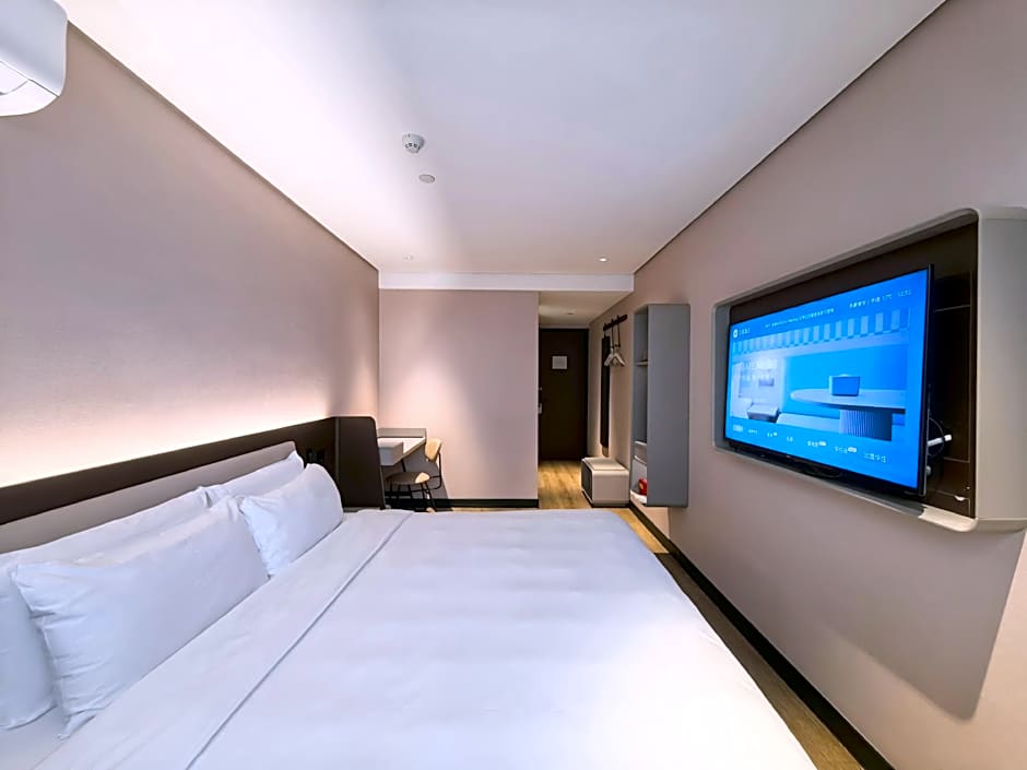 Hanting Hotel Zhangjiagang Golden Port