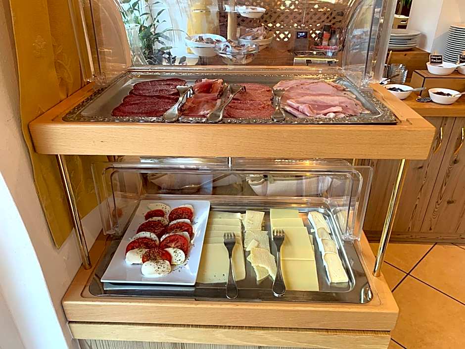 B&B MARINA contacless check in