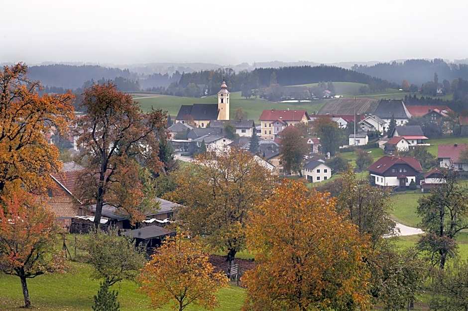 Hotel-Gasthof Beim Böckhiasl
