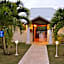 Résidence Le Vallon Guadeloupe Parc Piscine Appartements & Studios
