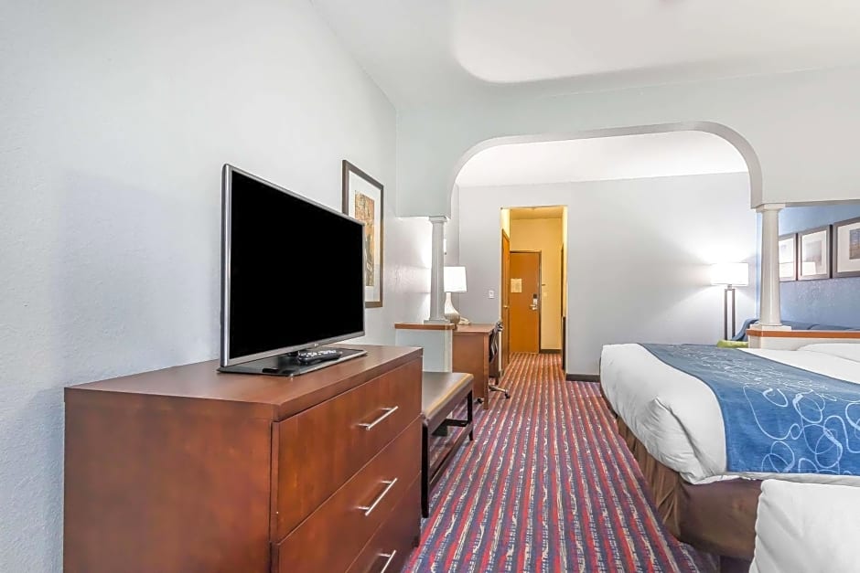 Comfort Suites St Charles-St Louis