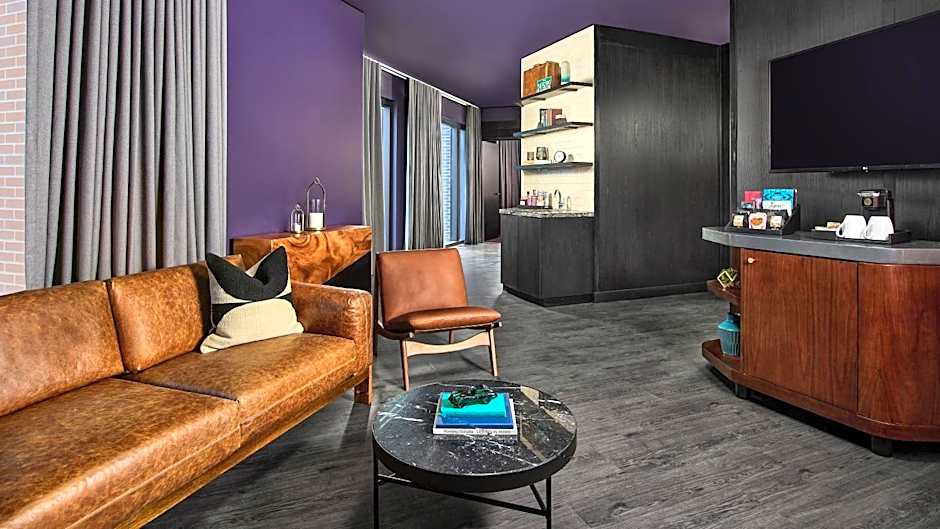 The Rally Hotel at McGregor Square