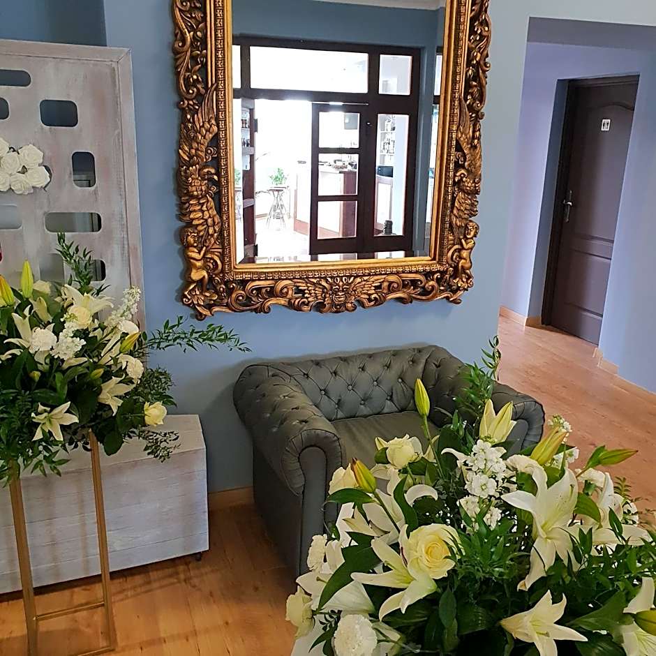 JACHTOWA Hotel i Restauracja