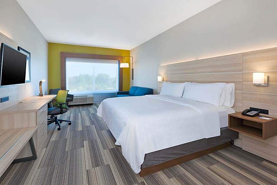 Holiday Inn Express and Suites Grand Rapids Airport- South By IHG