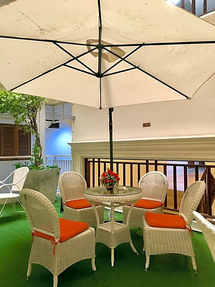 Baan Klang Condo Hotel Hua Hin