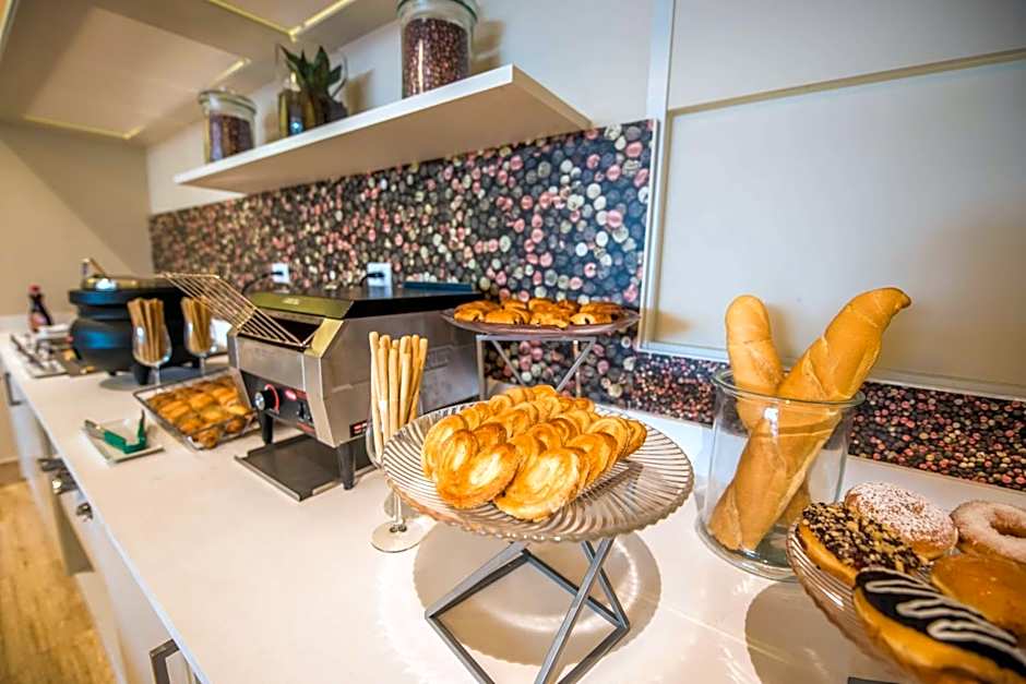 Hampton Inn By Hilton Santo Domingo Airport