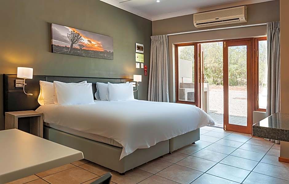 Photo 1 of 4 of Double Room