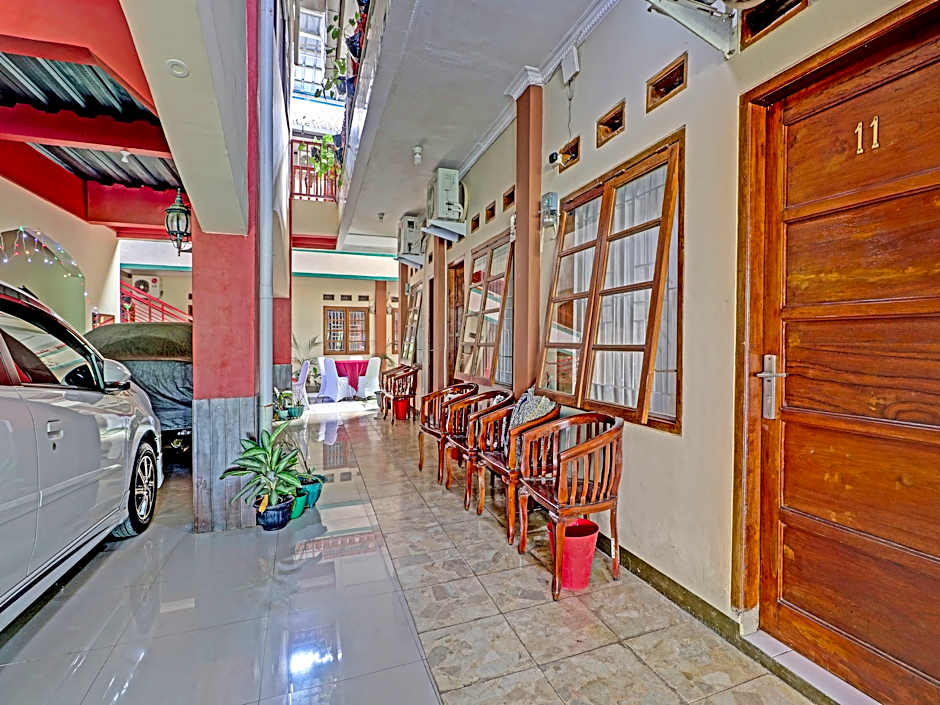 Oyo 91480 Putridapisa Syariah