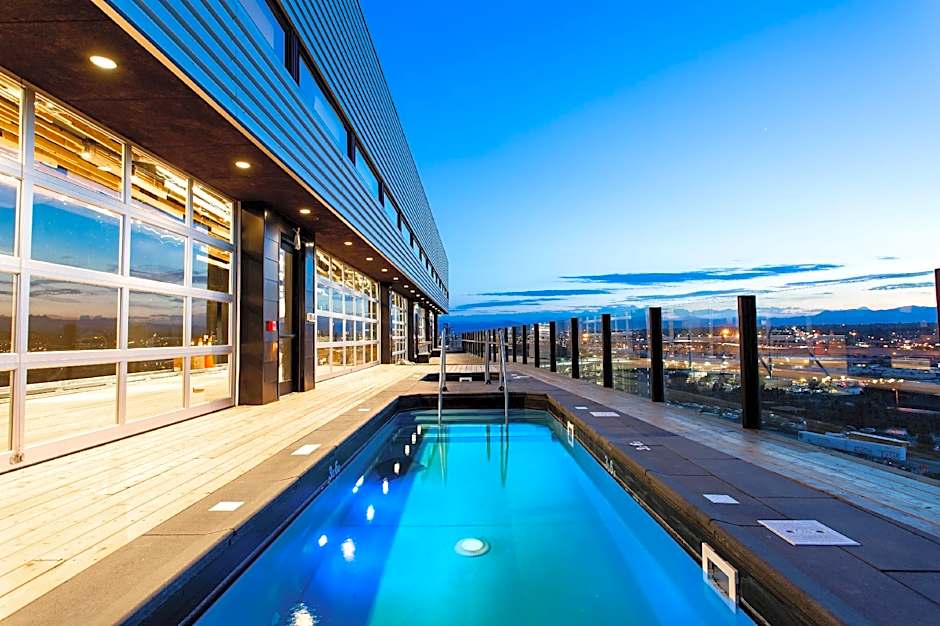 THE SOURCE HOTEL