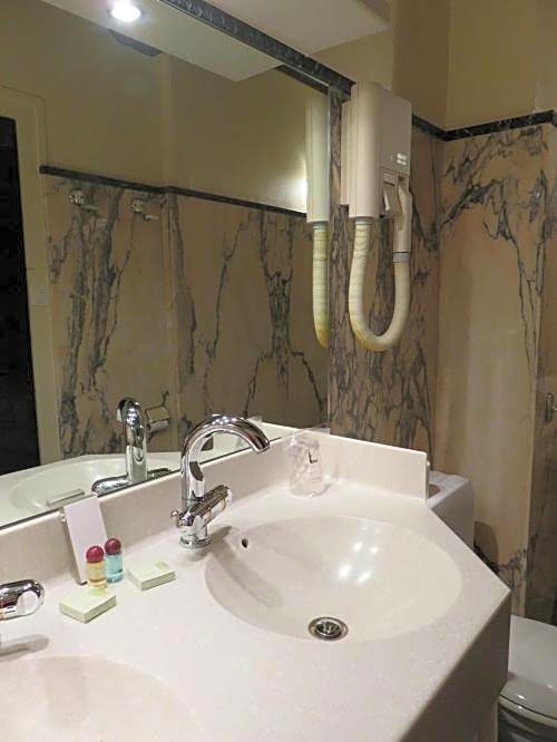 Hostellerie du Vieux Pérouges