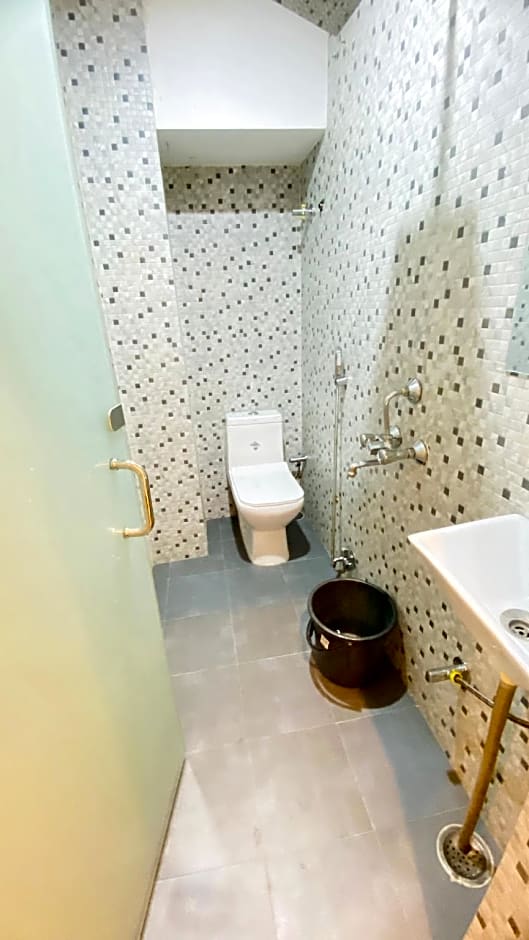 MOON FLOWER GUEST HOUSE