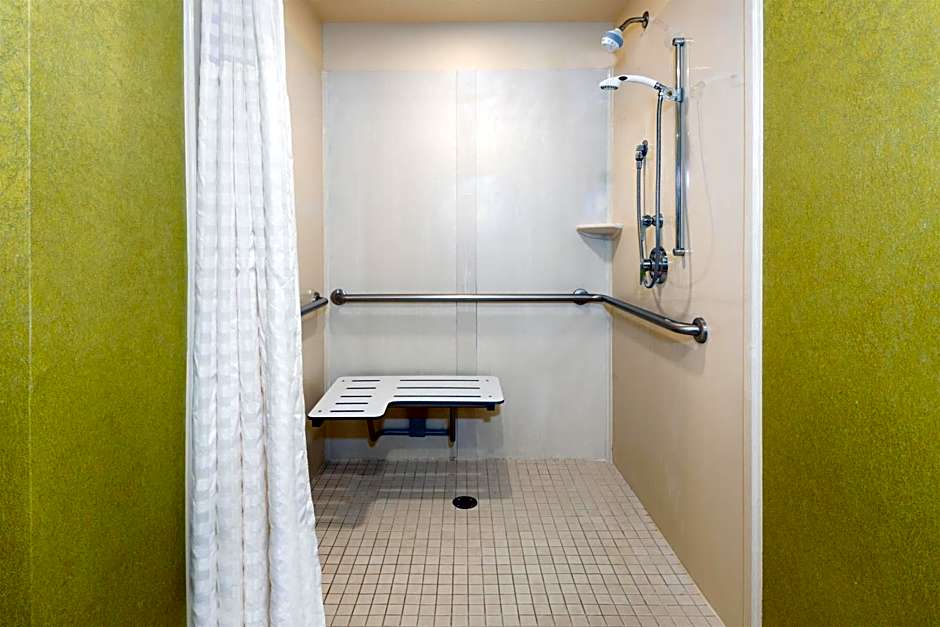 Embassy Suites By Hilton Omaha-La Vista Hotel & Conference Center