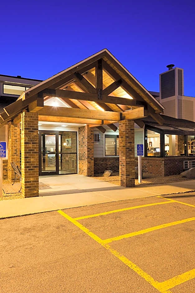 AmericInn by Wyndham St. Peter