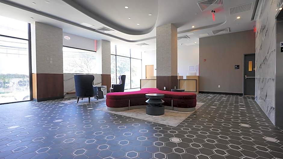 DoubleTree by Hilton Long Island City, NY
