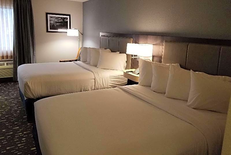 Country Inn & Suites by Radisson, Auburn, IN