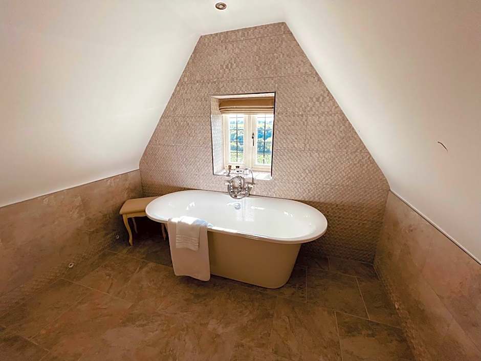 Nuthurst Grange Country House Hotel & Restaurant