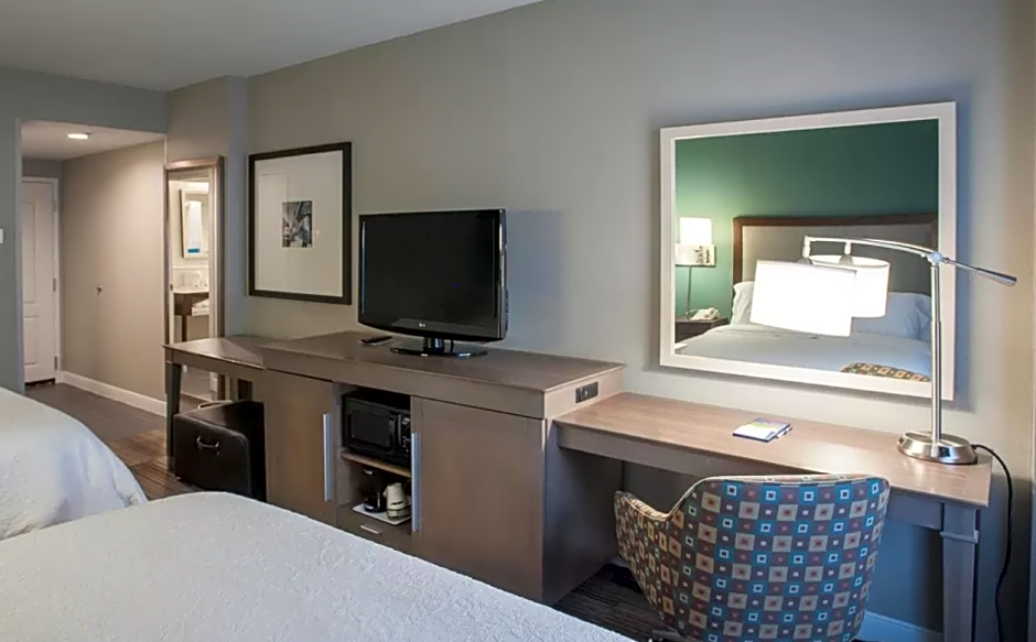 Hampton Inn and Suites New Orleans Convention Center