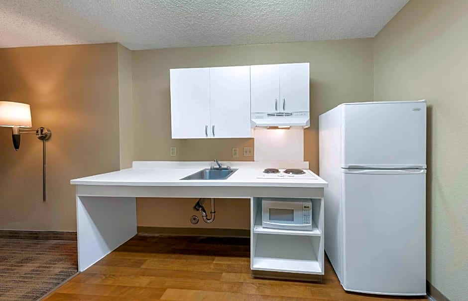 Extended Stay America Suites - Los Angeles - Carson