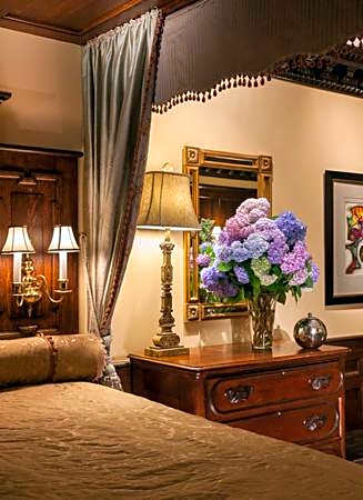 Hydrangea House Inn