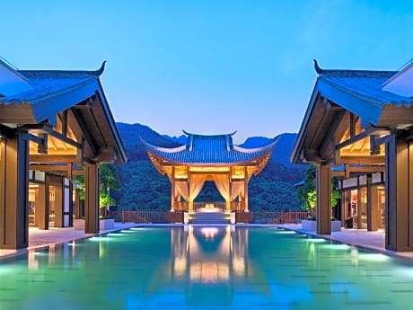 Banyan Tree Chongqing Beibei