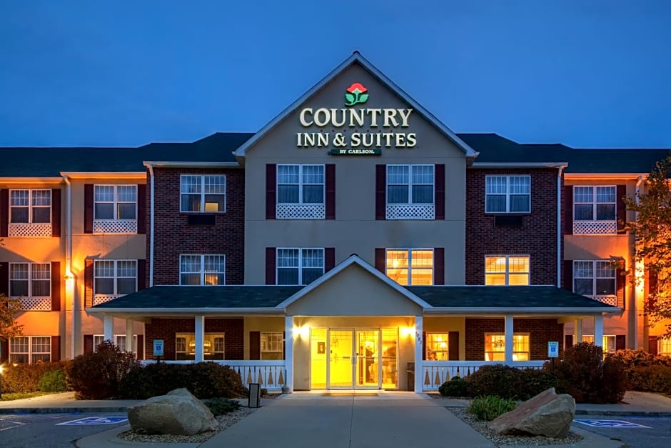 Country Inn & Suites by Radisson, Mason City, IA