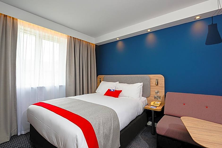 Holiday Inn Express Canterbury By IHG