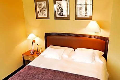 Classic Double or Twin Room