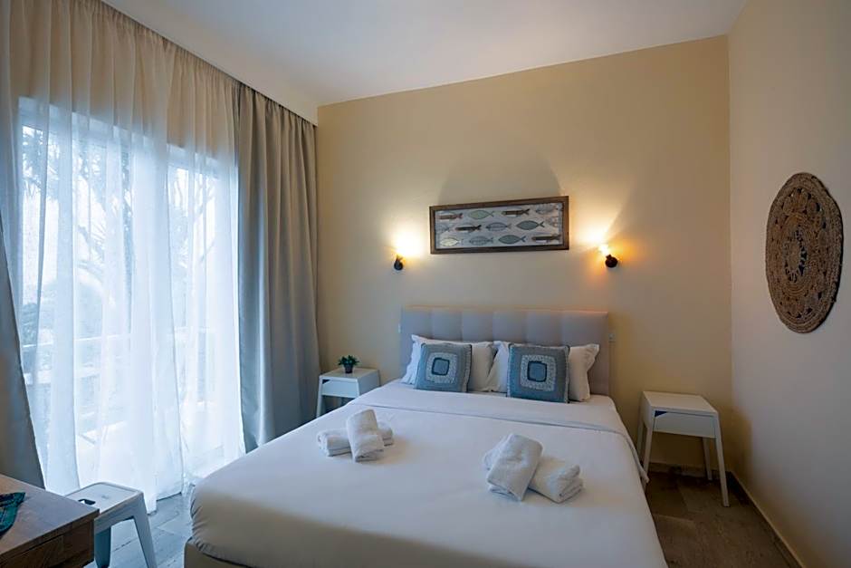 Photo 1 of 5 of Double Room