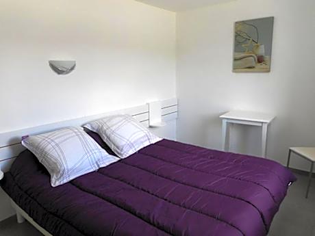 Double Room with Private External Bathroom