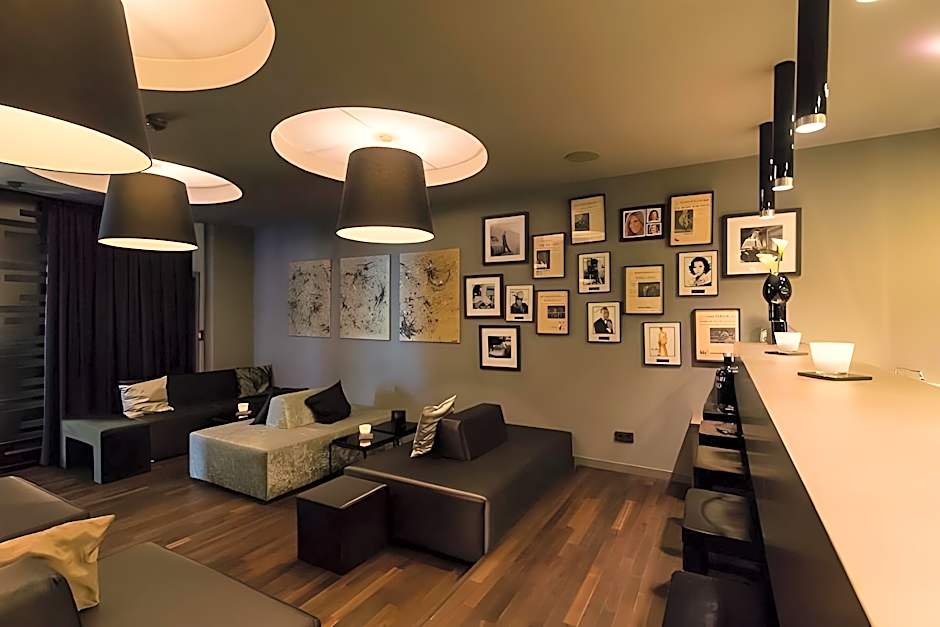 Hotel Cult Frankfurt City