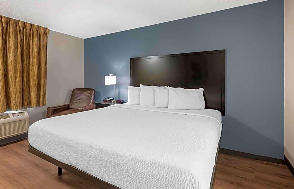 Extended Stay America Suites - Fort Wayne - South