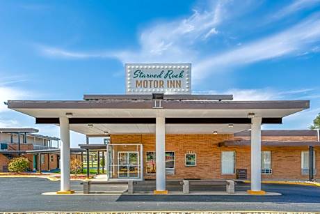 Starved Rock Motor Inn
