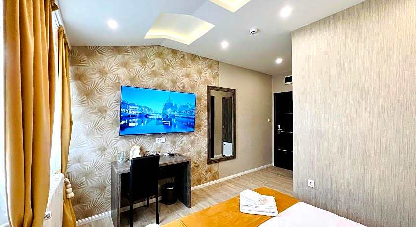 Side One Design Hotel