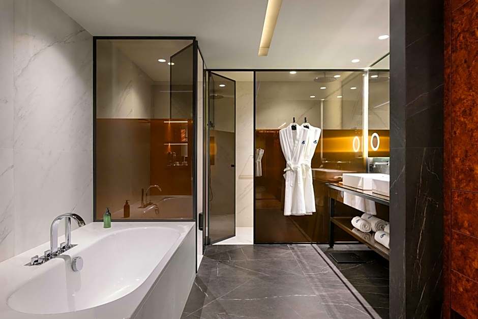 Forte de Gaia, Autograph Collection