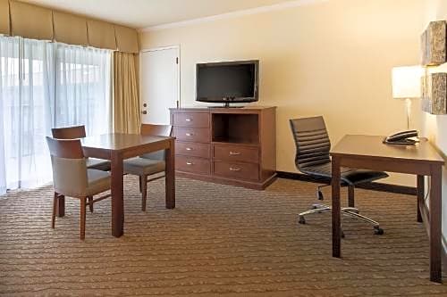 Valley River Inn Eugene/Springfield